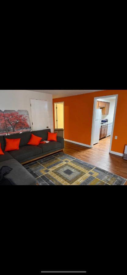 Lovely Two Bedroom, Minutes Away From Downtown Anchorage Exteriör bild